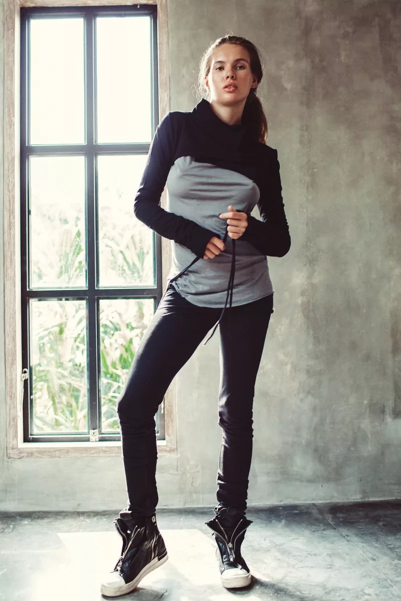 Leggings with belt bag black - Image 15