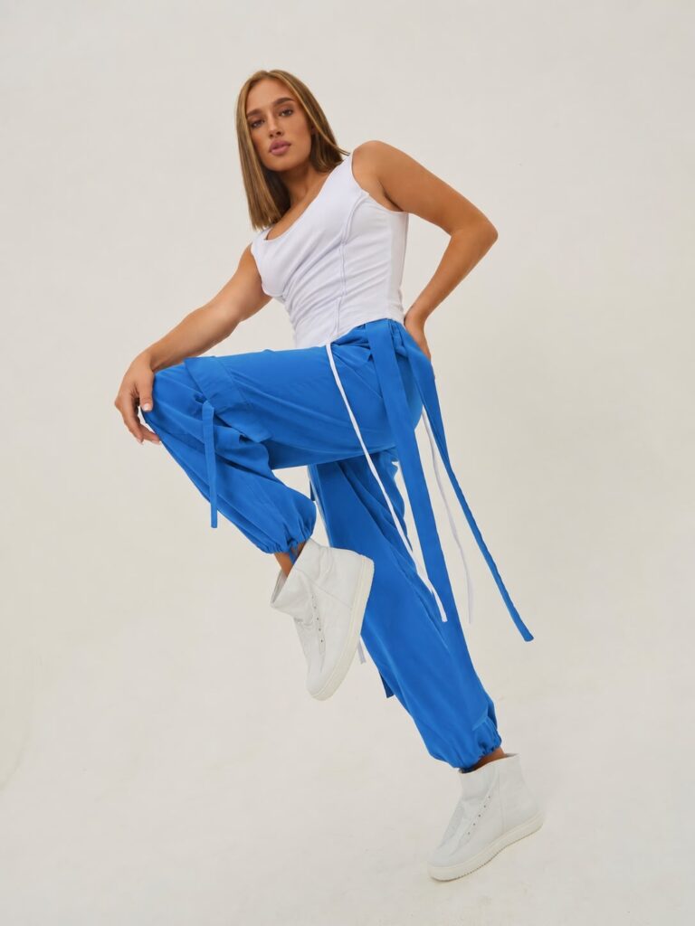 Blue Cargo pants - Image 4