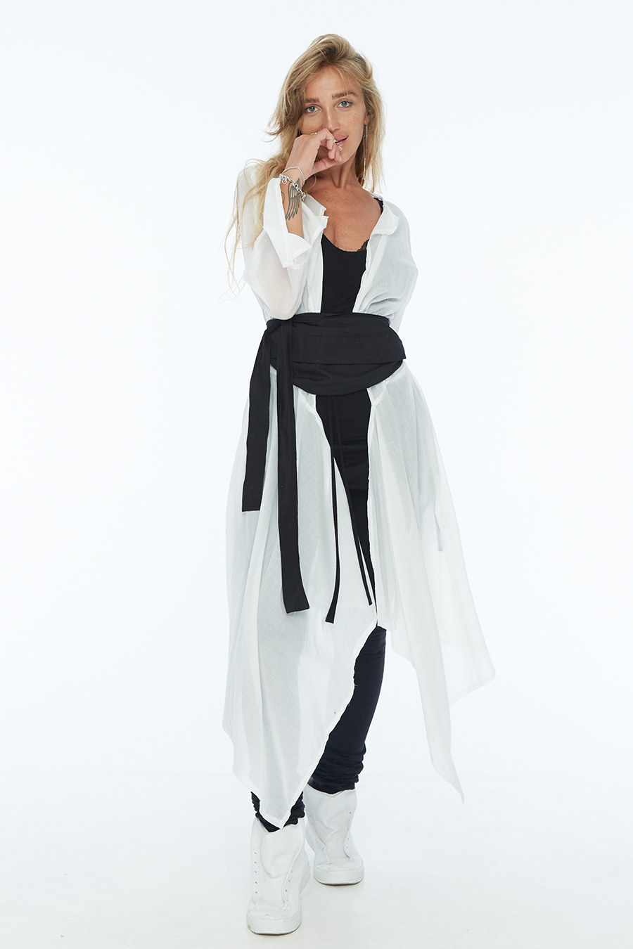 Kimono with belt-bag
