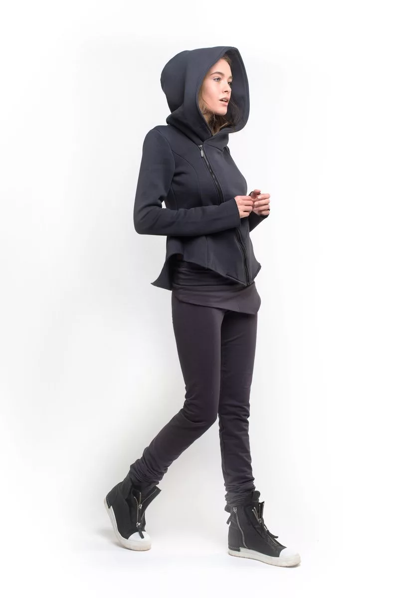 Sweatshirt with a gray hem - Image 2
