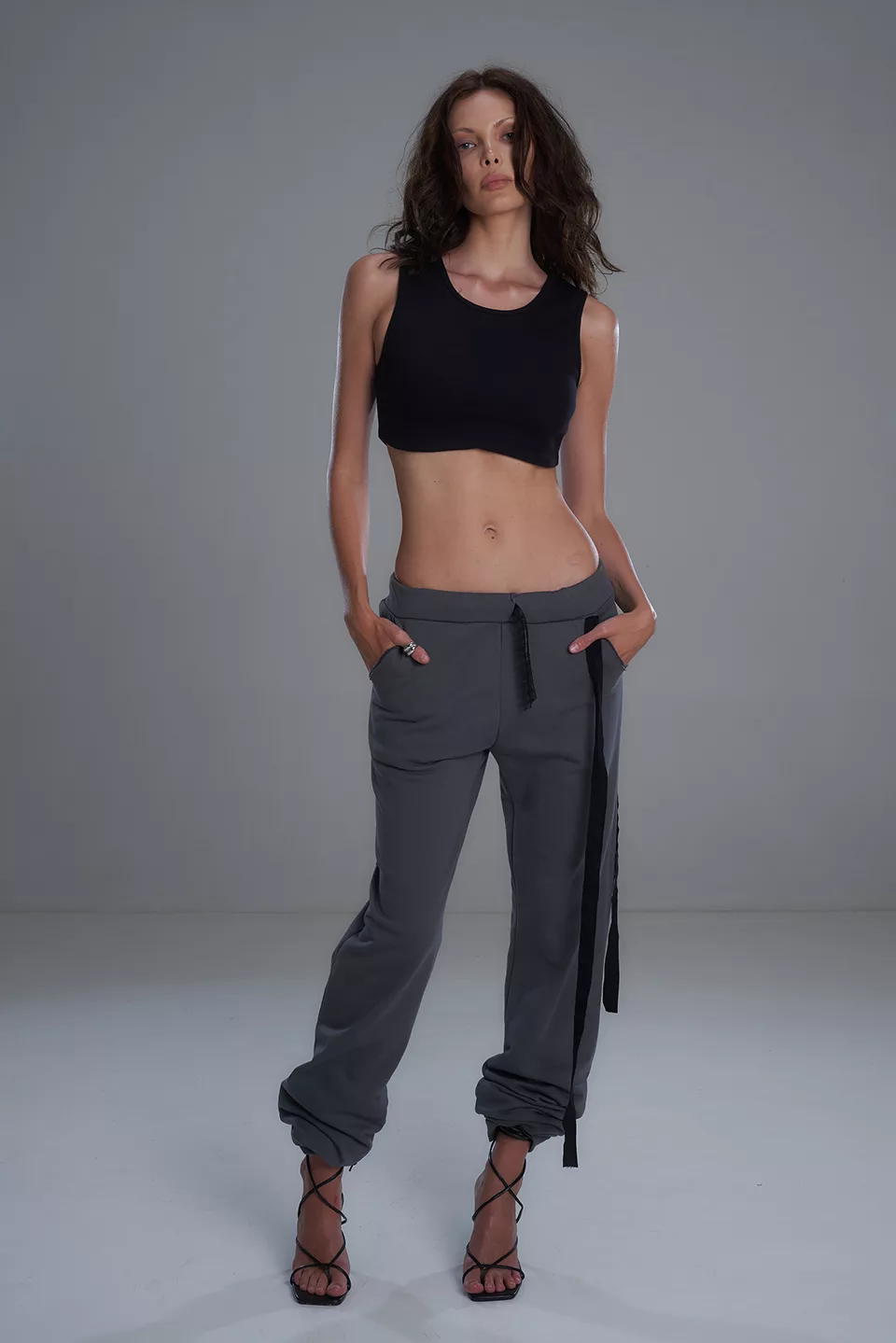 Trousers with ribbons - Image 6
