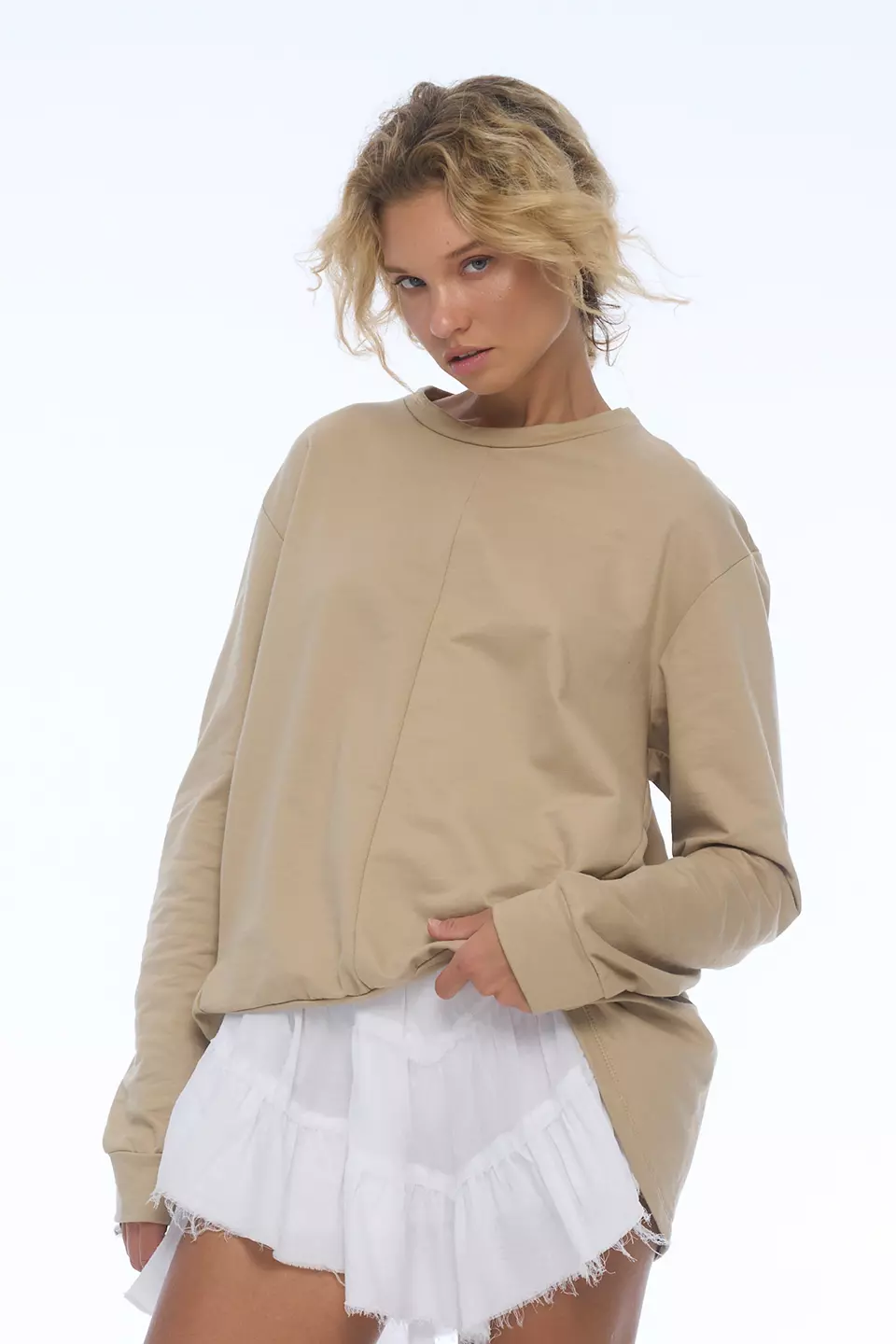 Sweatshirt with a multi-layered effect