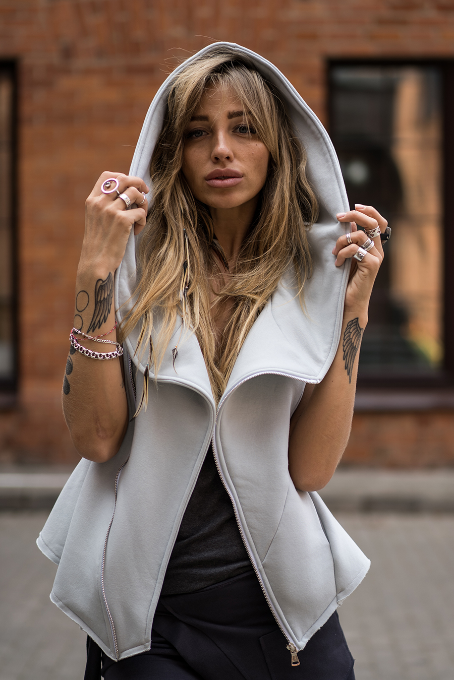 Light-gray vest with a hem - Image 11