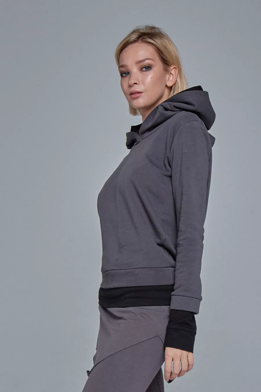 Grey hoodie with double hood - Image 10