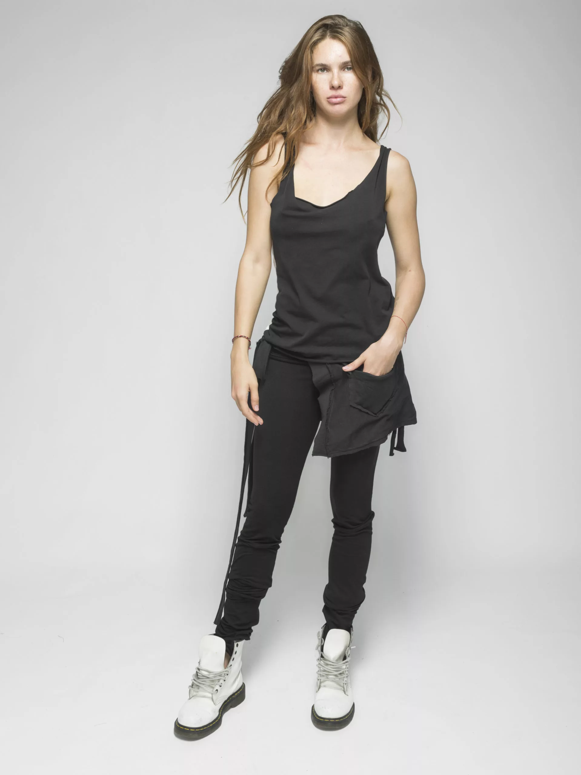 Leggings with belt bag black - Image 12