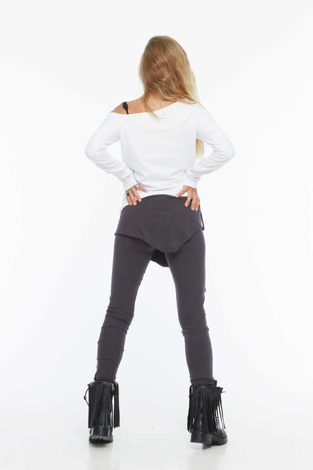 Grey leggings with asymmetrical skirt - Image 5
