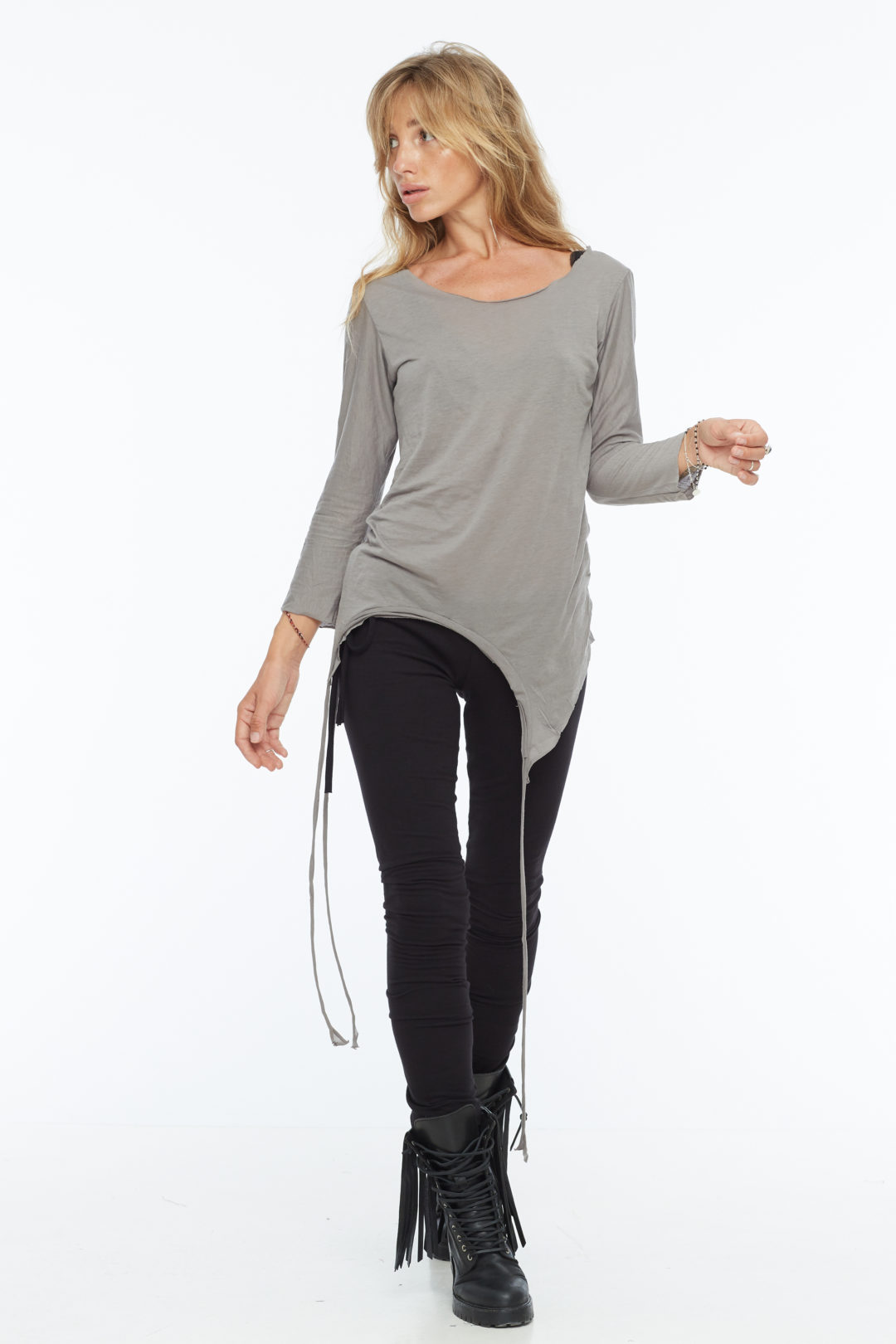 Gray sweater - Image 6