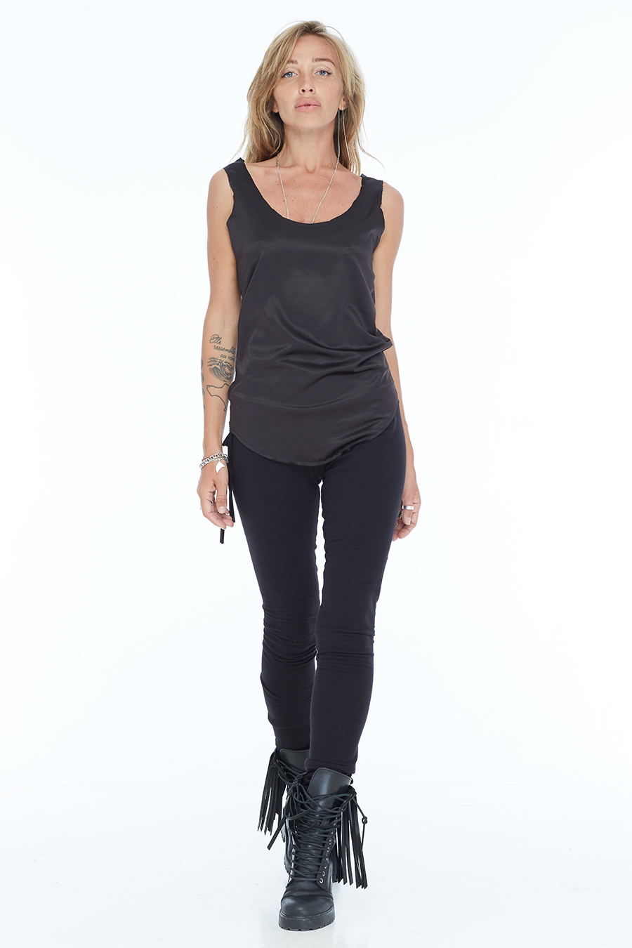 Black leggings with three belts included - Image 13