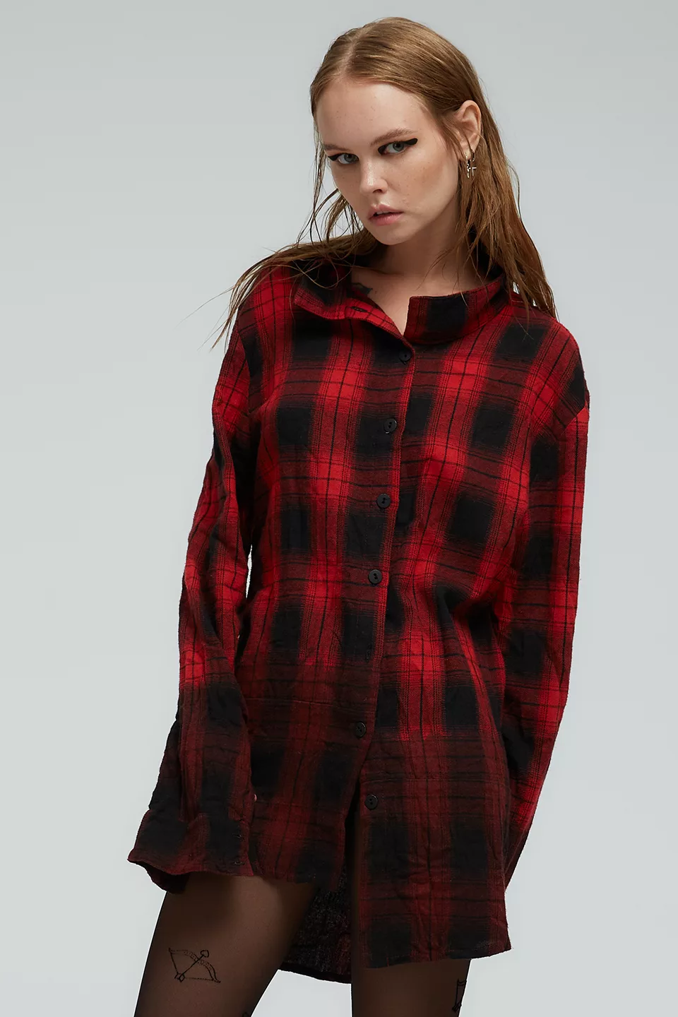 Red shirt with a gradient transitioning to a black bottom - Image 6