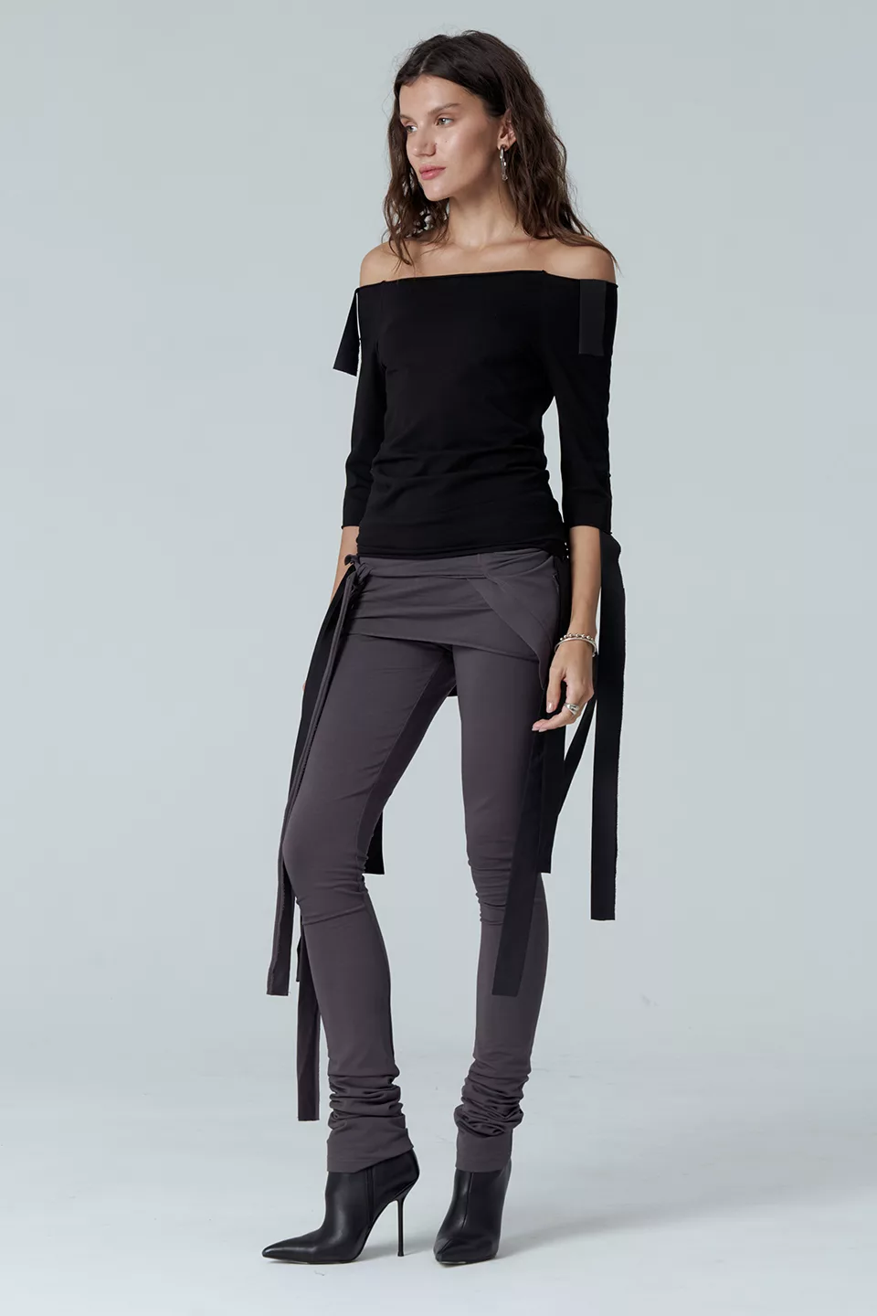 Sweater with ribbons - Image 4
