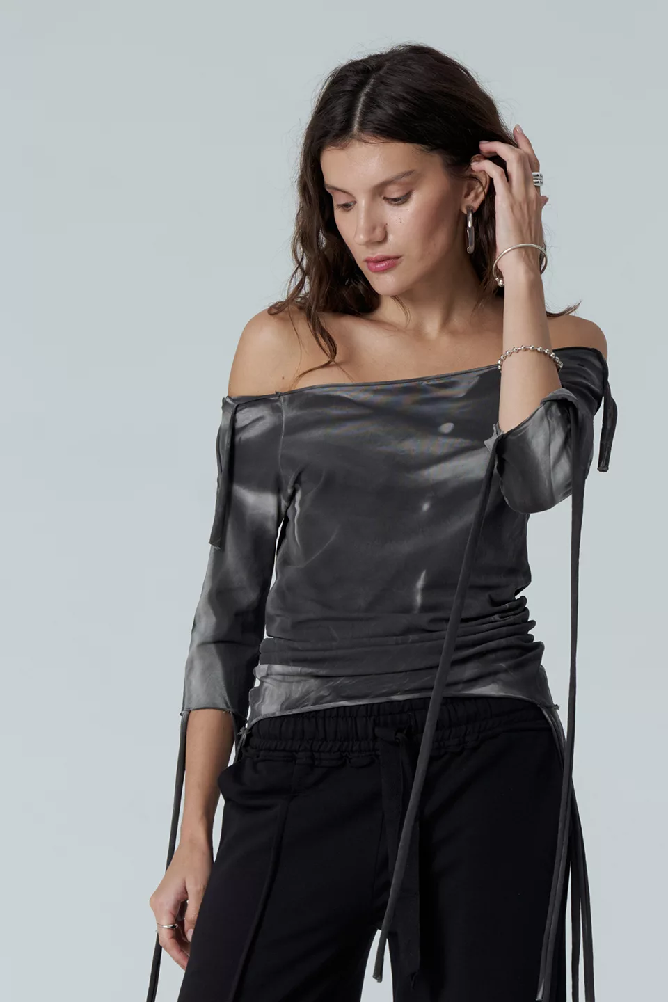 Sweater with marble pattern