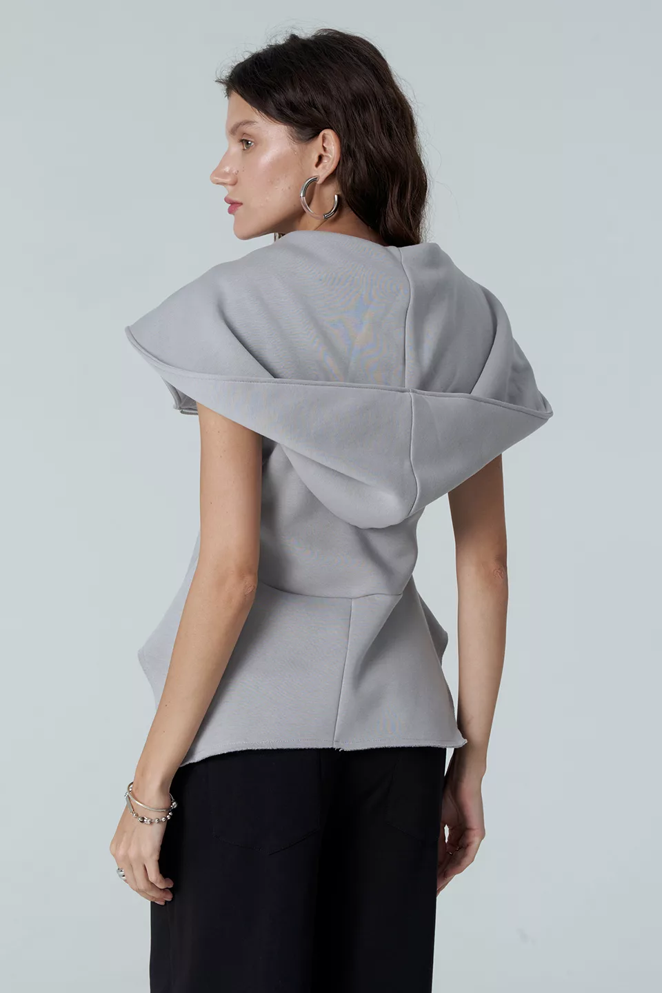 Light-gray vest with a hem - Image 8