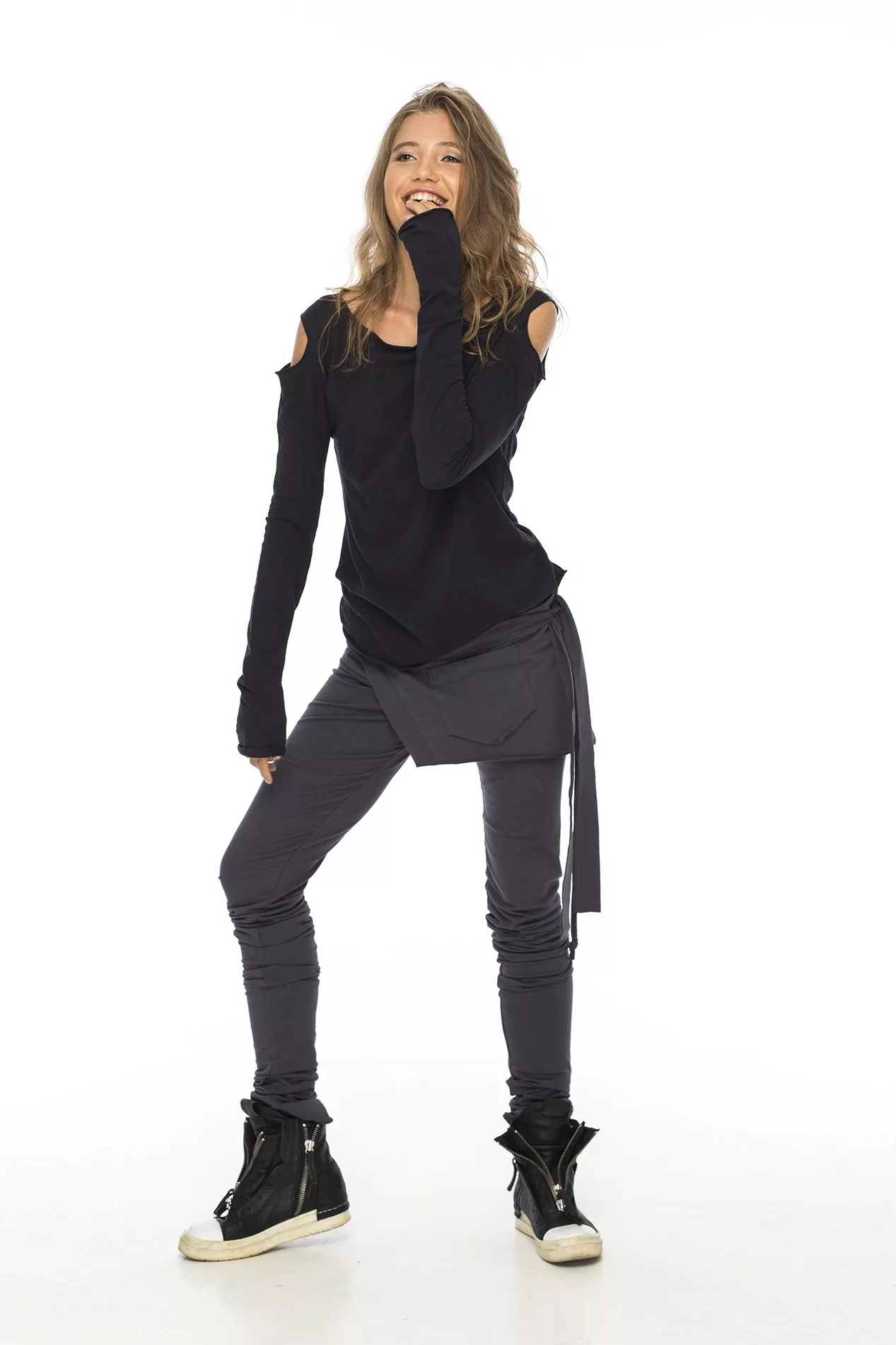 Leggings with belt-bag in gray color - Image 13