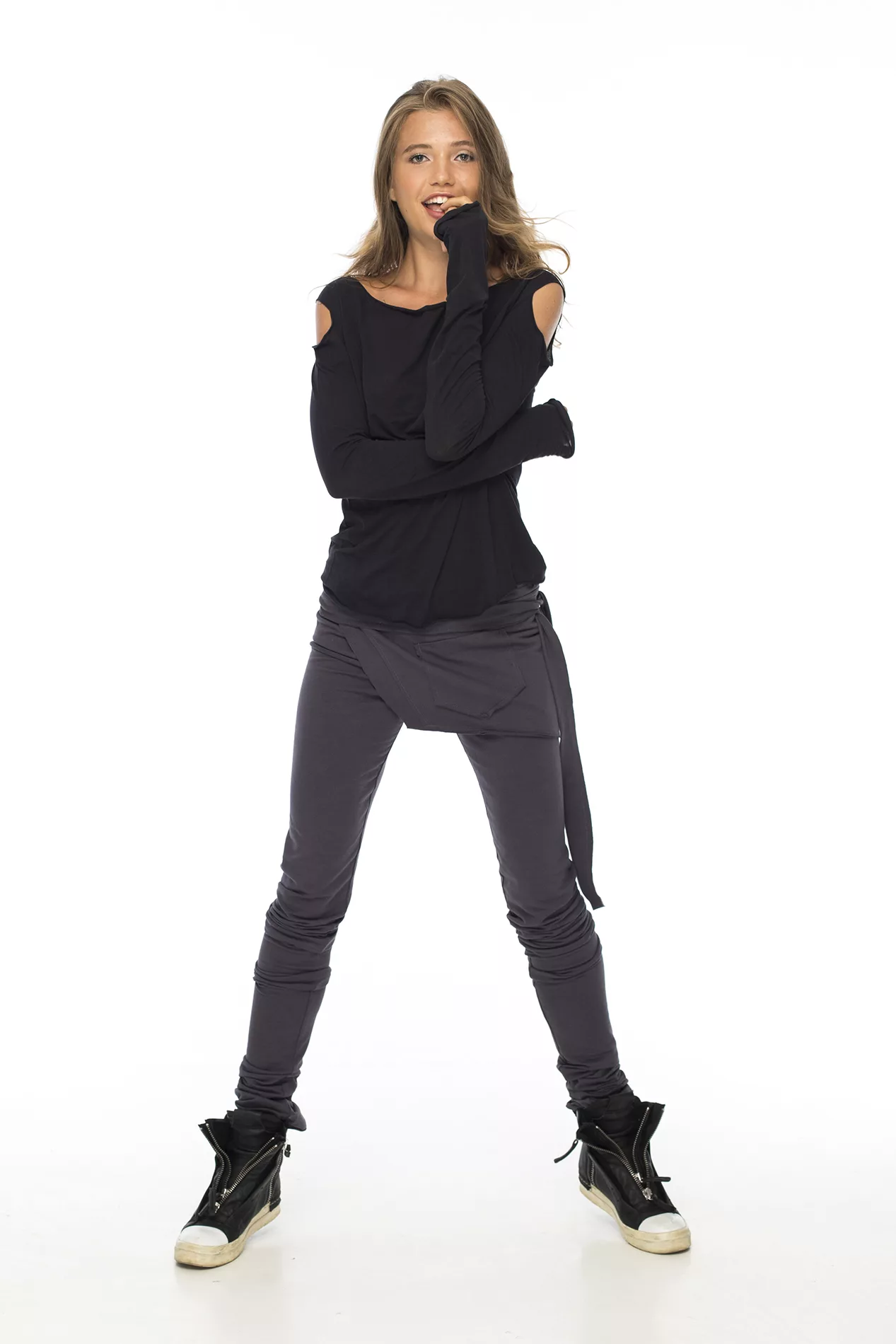 Leggings with belt-bag in gray color - Image 10