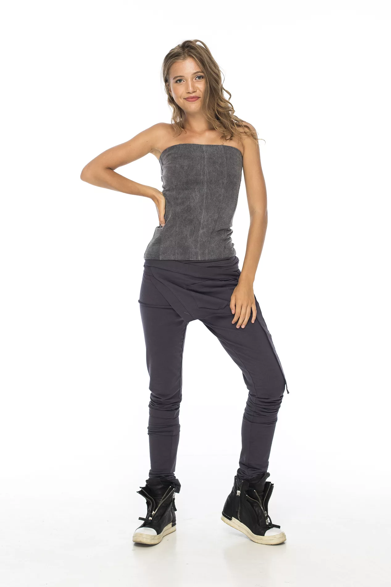 Leggings with belt-bag in gray color - Image 15