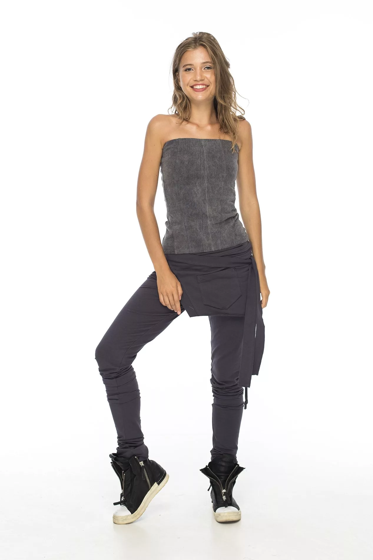 Leggings with belt-bag in gray color - Image 9