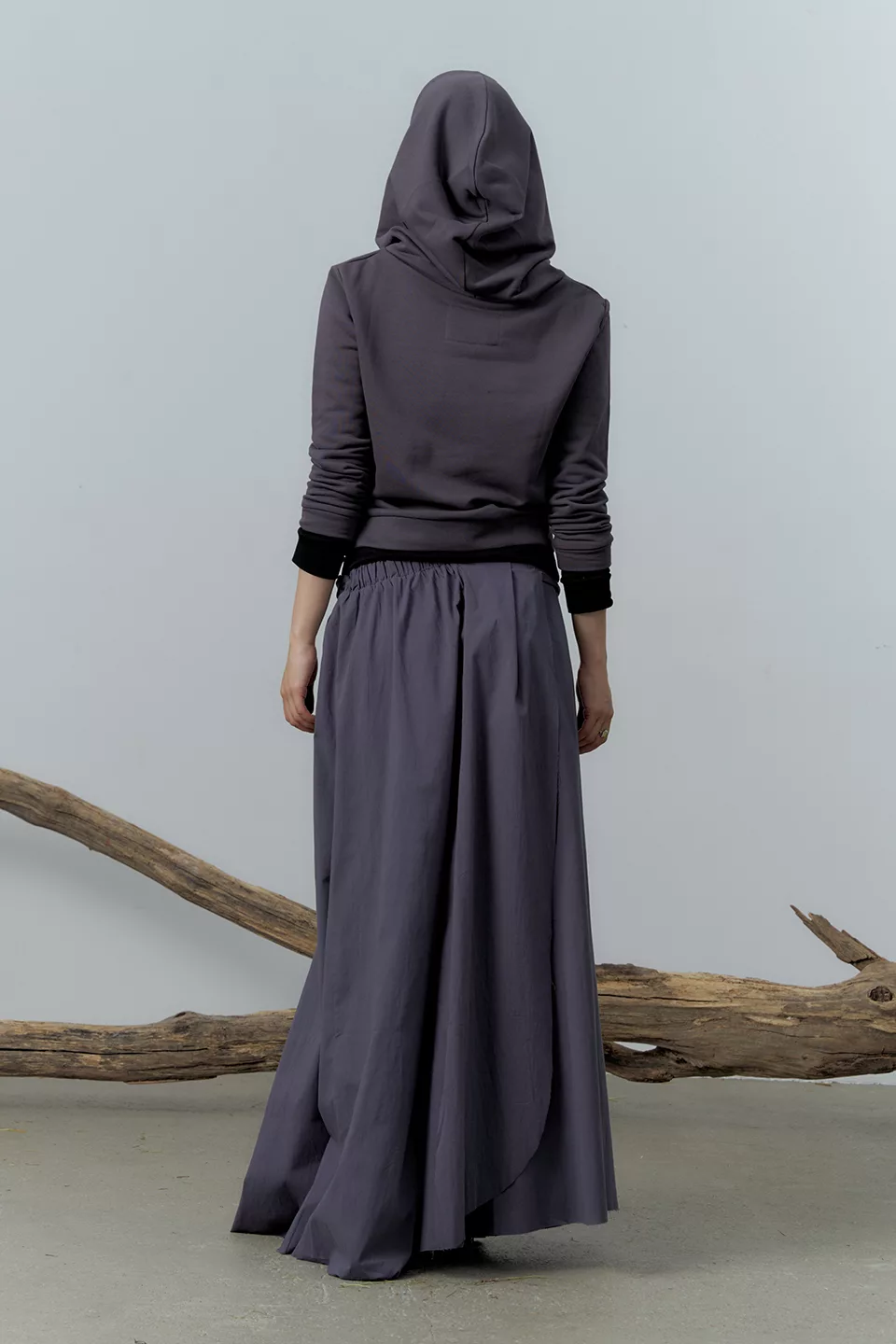 Grey hoodie with double hood - Image 4
