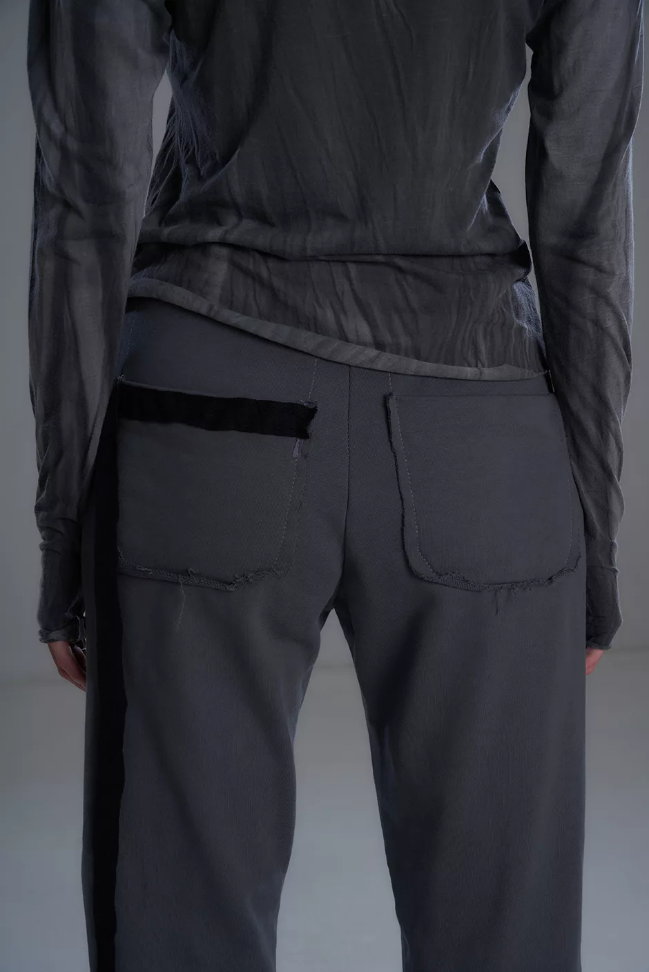 Trousers with ribbons - Image 10